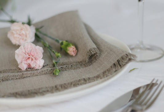 fringed not dyed line napkin for wedding table decor